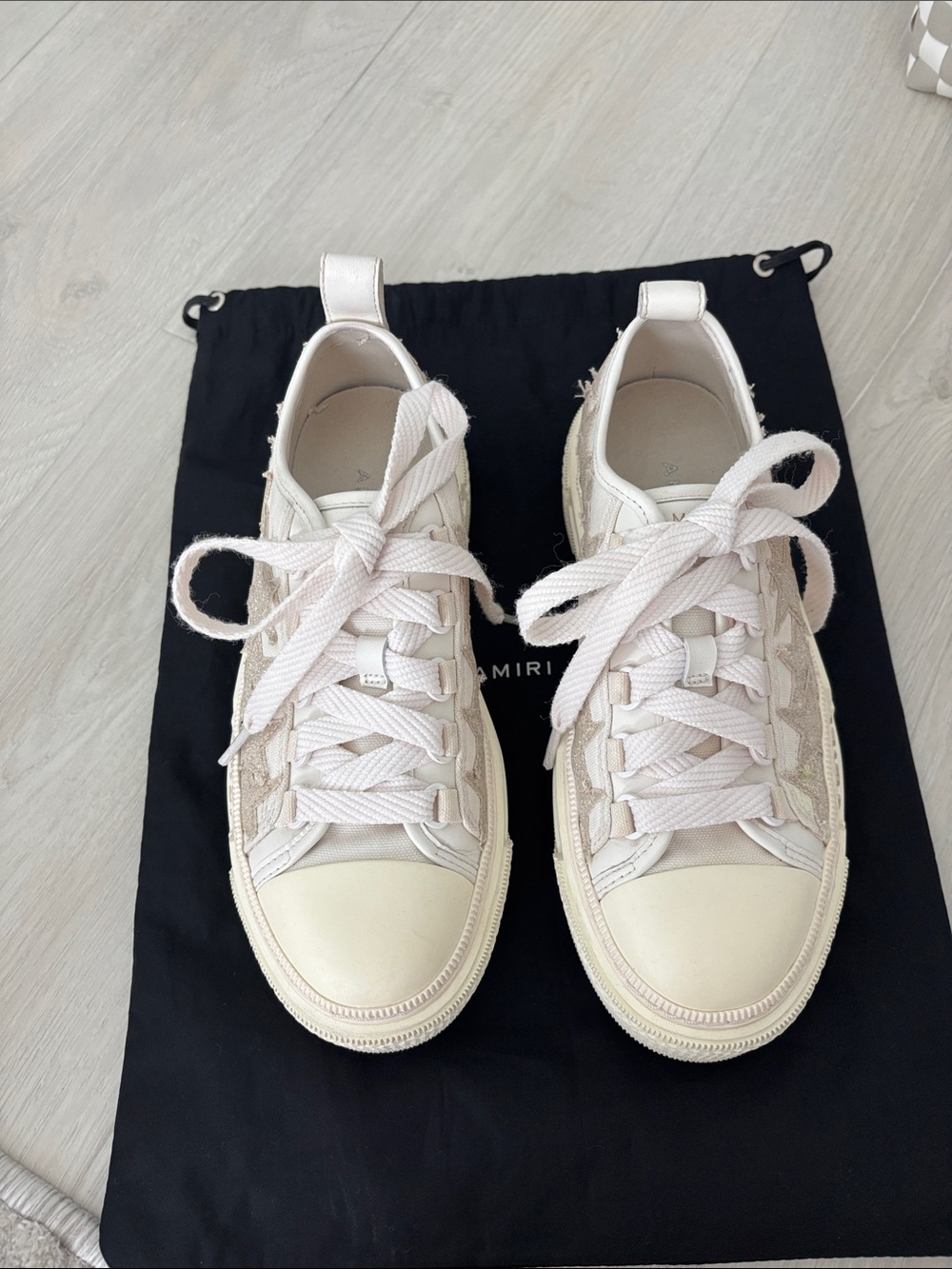 Amiri Cream Low-Top Women's Sneakers with Subtle Texture